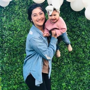 Meet your Posher, Yazmine